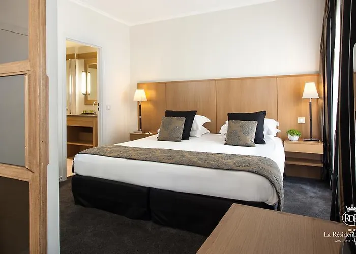 Otel La Du Roy Champs Elysees 4*