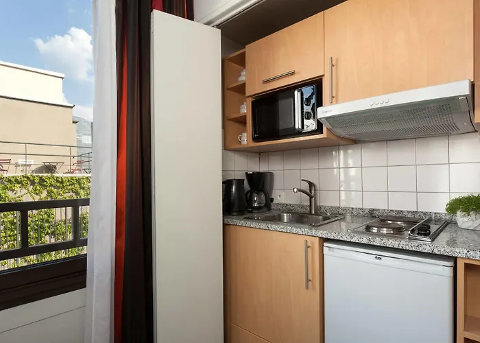 Otel La Du Roy Champs Elysees 4*