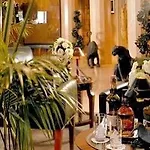 ホテル La Du Roy Champs Elysees 4*