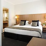 酒店 La Du Roy Champs Elysees 4*