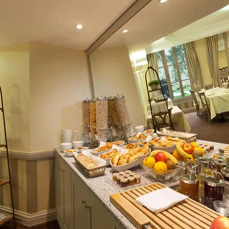 La Du Roy Champs Elysees Отель 4*