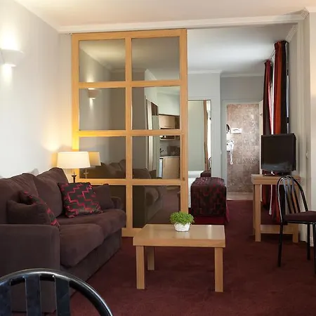 Hotel La Du Roy Champs Elysees