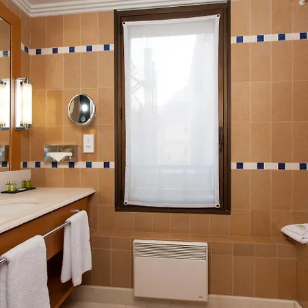 La Du Roy Champs Elysees 4*