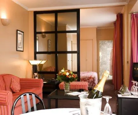 La Du Roy Champs Elysees Отель Париж