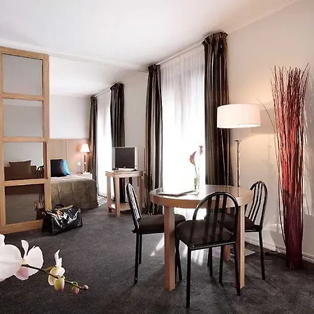 La Du Roy Champs Elysees Hotell