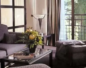 La Du Roy Champs Elysees Paříž