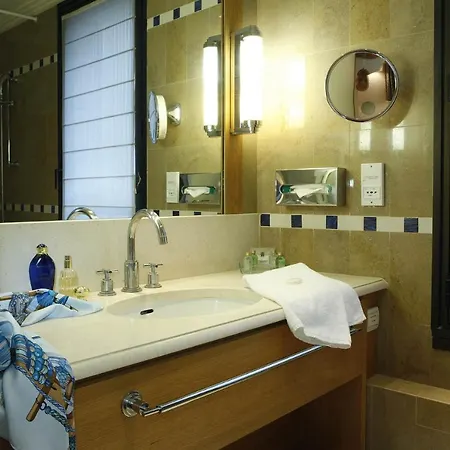 La Du Roy Champs Elysees Париж