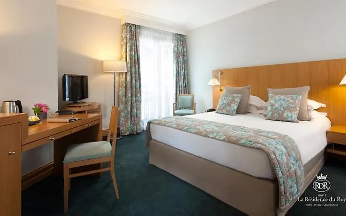 La Du Roy Champs Elysees Париж