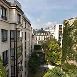 La Du Roy Champs Elysees 4*